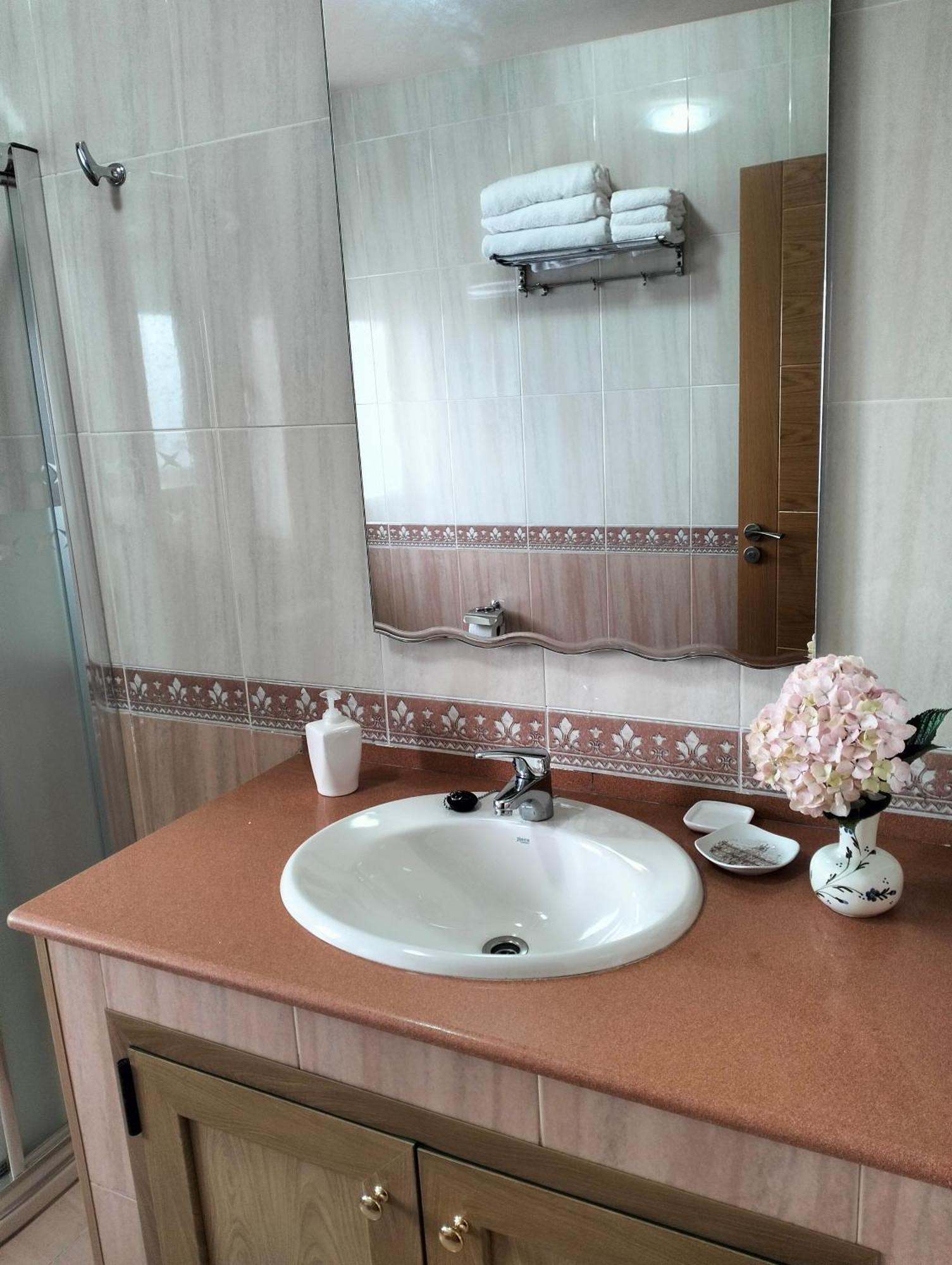 Casaluaces Apartment Ribadeo Luaran gambar